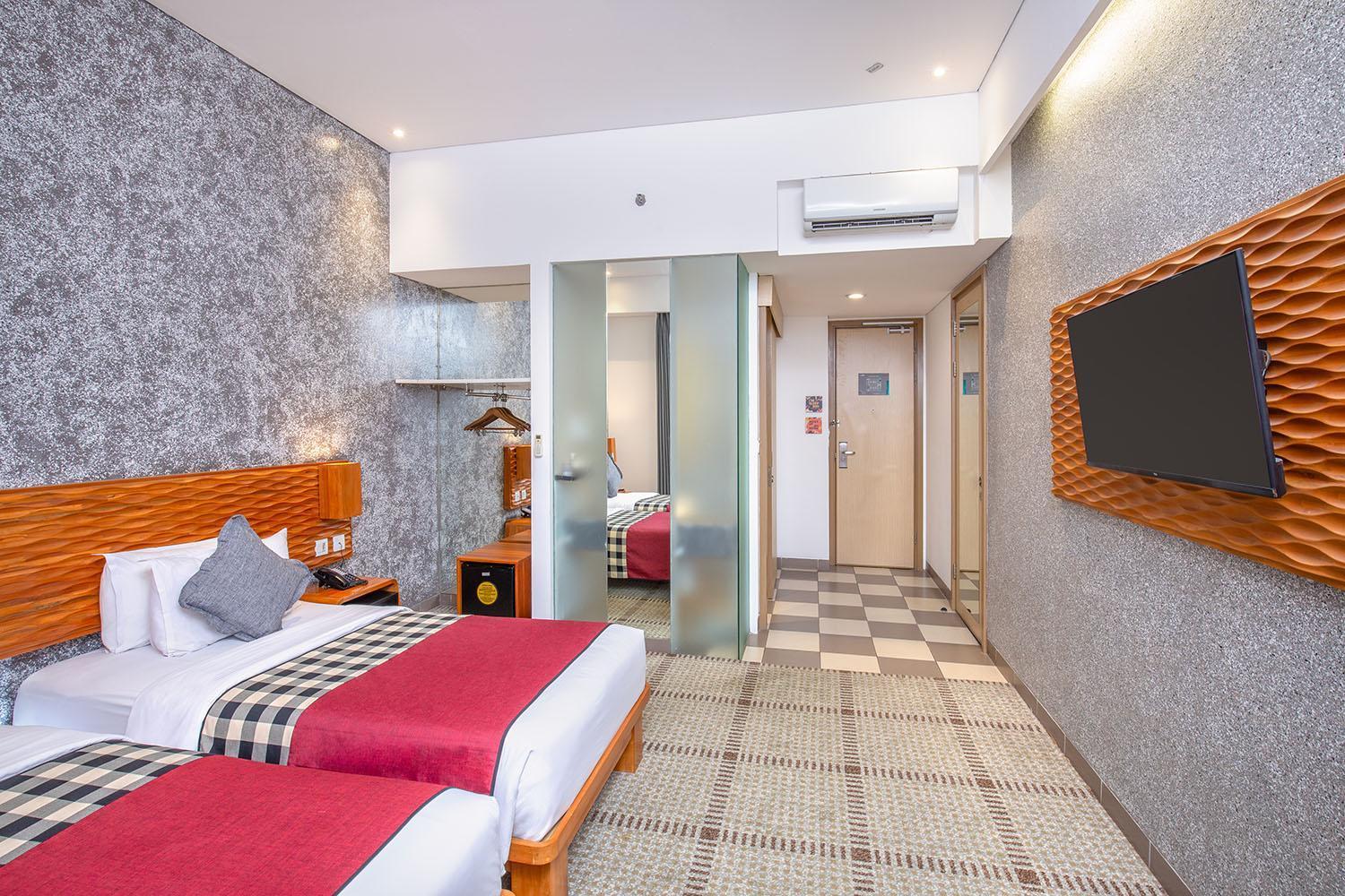 Hotel The 1O1 Bandung Dago Esterno foto